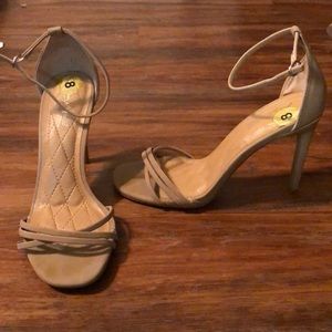 MUST GO | Anne Michelle Tan Heels